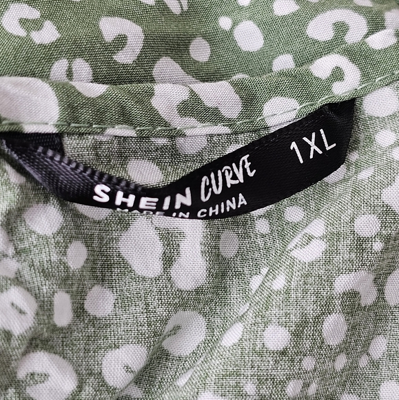 Women's Olive Green All Over Print Round Neck Boho Short Sleeve Blouse Size XL - Picture 7 of 16